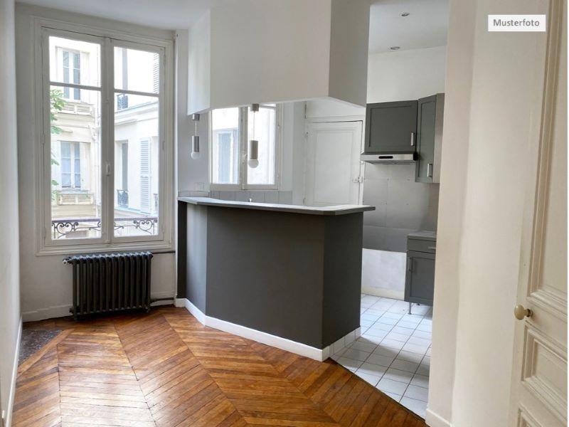 3 Zimmer - Wohnung mit Balkon Provisionsfrei - schnell sein!