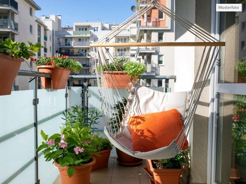 2 Zimmer - Wohnung mit Balkon Provisionsfrei - schnell sein!