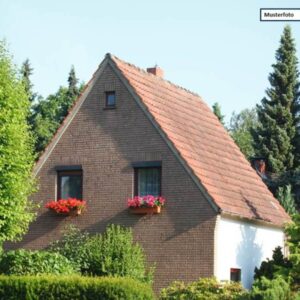 Reihenendhaus mit Garage in 44532 Lünen -  Provisionsfrei - schnell sein!