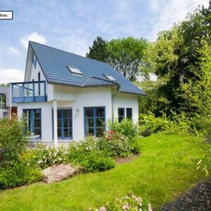 Reihenmittelhaus mit Doppelgarage in 96358 Teuschnitz -  Provisionsfrei - schnell sein!