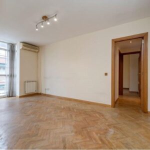 4 Zimmer - Wohnung mit Loggia Provisionsfrei - schnell sein!