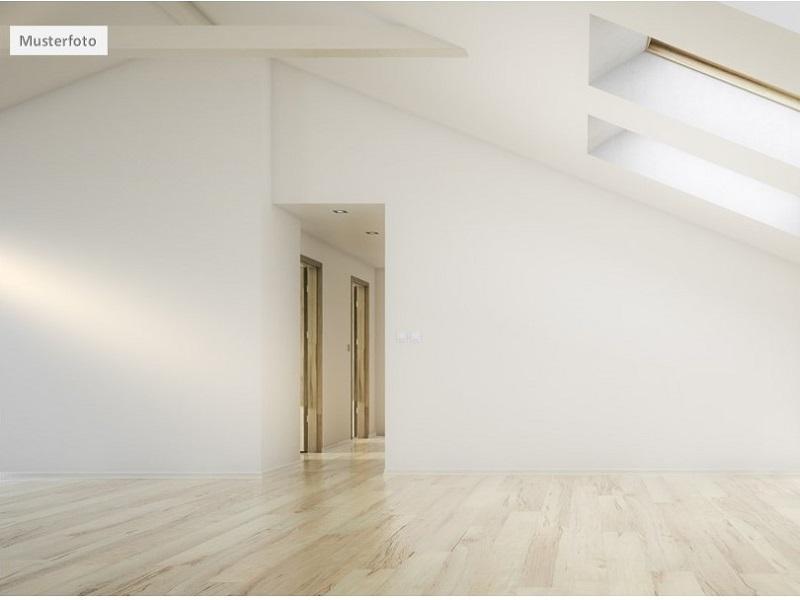 1 Zimmer - Wohnung mit Balkon Provisionsfrei - schnell sein!