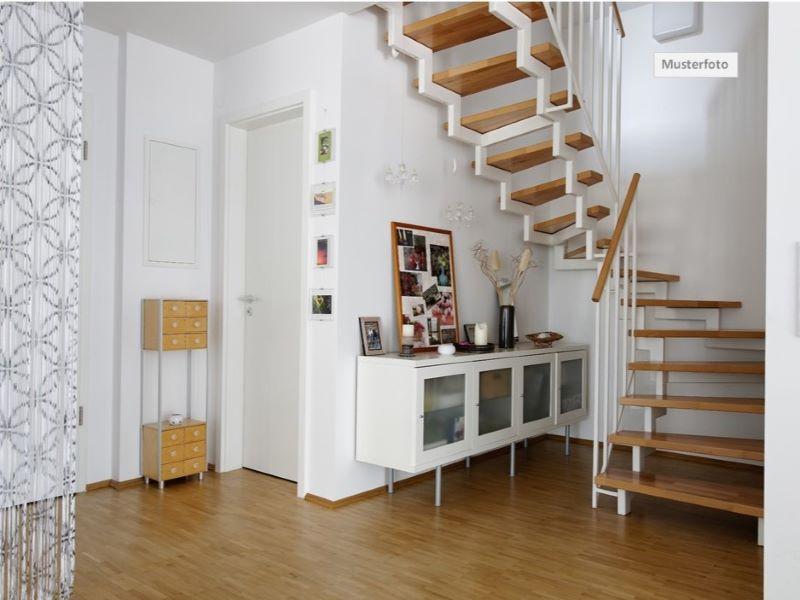 1 Zimmer - Wohnung mit Balkon Provisionsfrei - schnell sein!