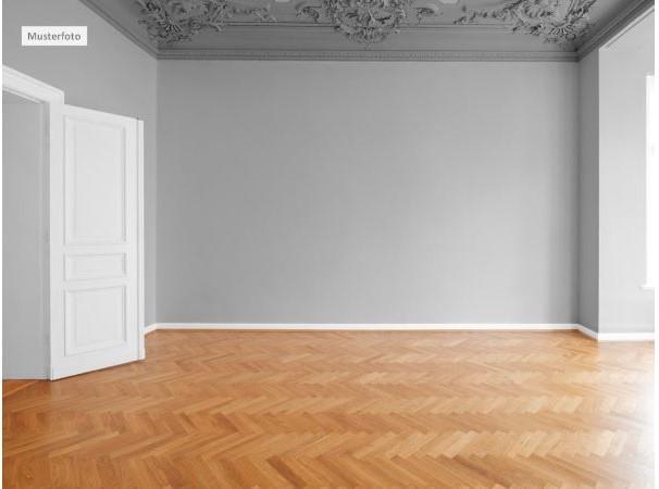 1 Zimmer - Wohnung mit Balkon Provisionsfrei - schnell sein!